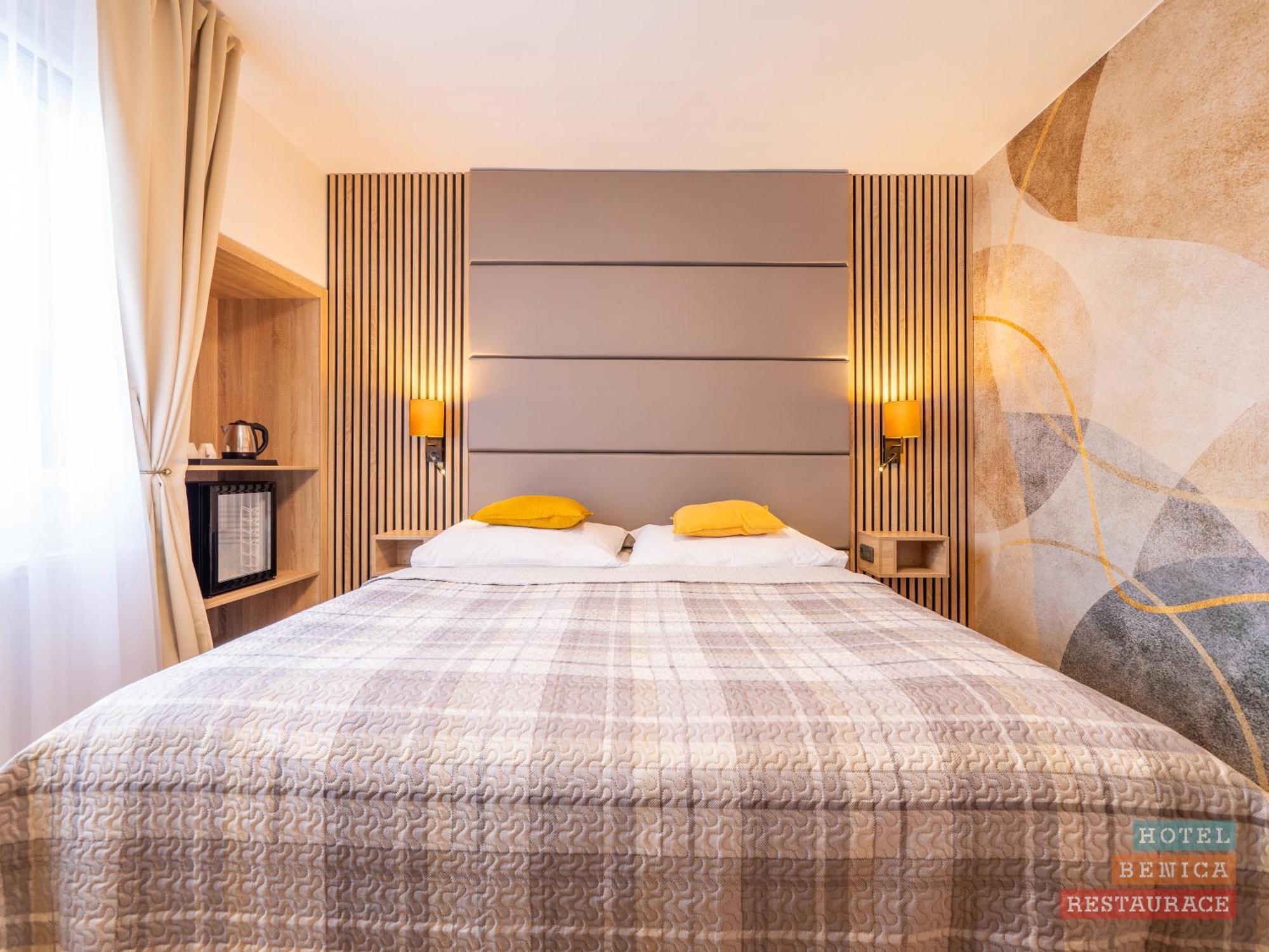 Hotel Benica Benesov  Extérieur photo
